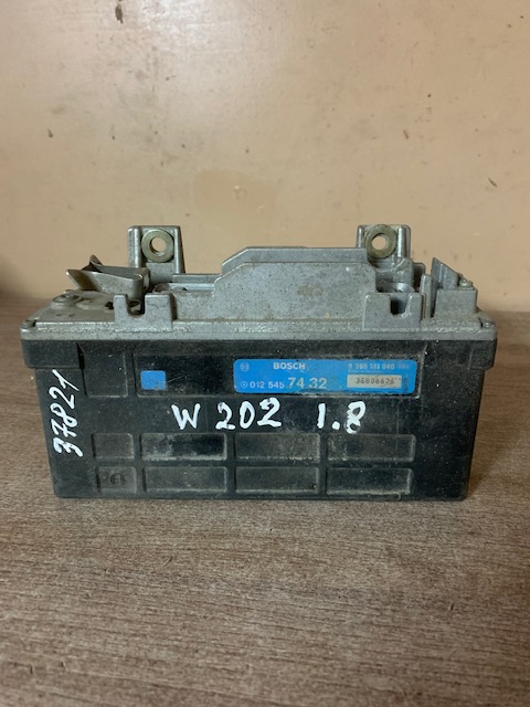 Mercedes Benz W202 Блок управления ABS MERCEDES BENZ W202 (1993-2000) 0125457432  A125457432