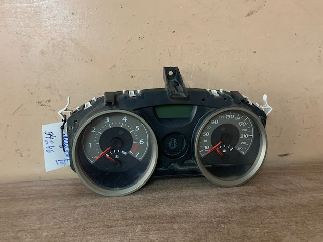 Панель приборов RENAULT MEGANE II (2002-2009) 8200408781