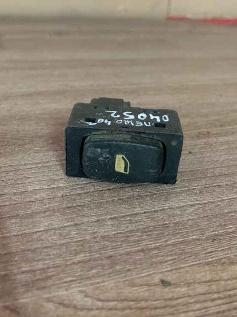 Peugeot 307 Кнопка стеклоподъемника PEUGEOT 307 (2001-2007) (6554E8 96360166xt  )