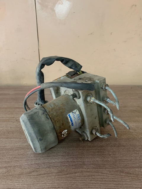 Hyundai Accent 1994-2000 Блок ABS (насос) HYUNDAI ACCENT I (1994-2000) (5891022310)
