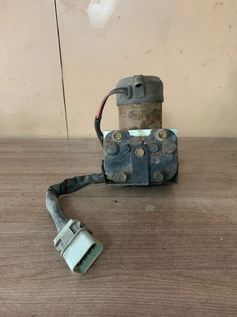 Hyundai Accent 1994-2000 Блок ABS (насос) HYUNDAI ACCENT I (1994-2000) (5891022310)
