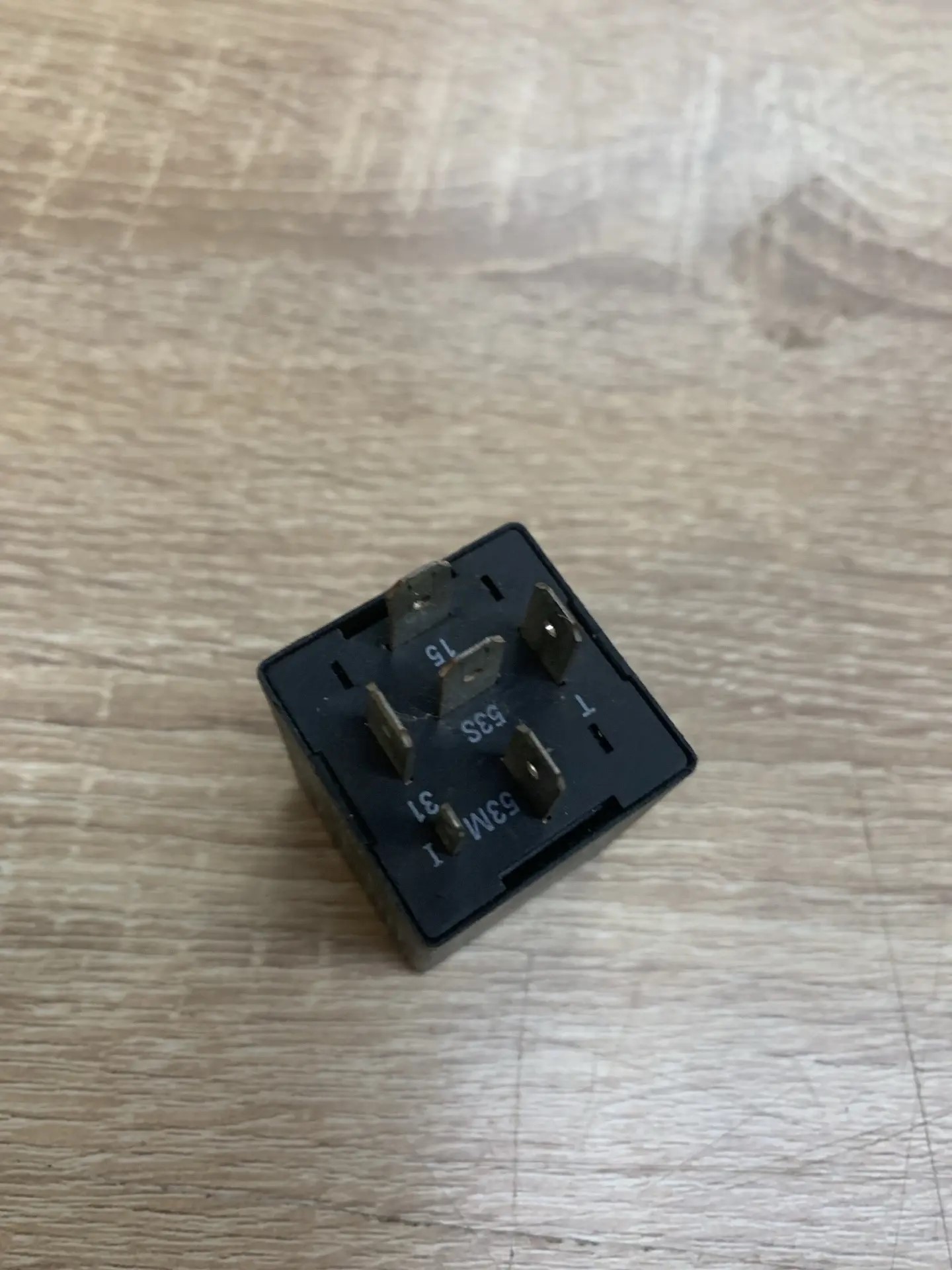 Реле стеклоочистителей CHERY QQ6 (S21)/AMULET (A15) A113735025