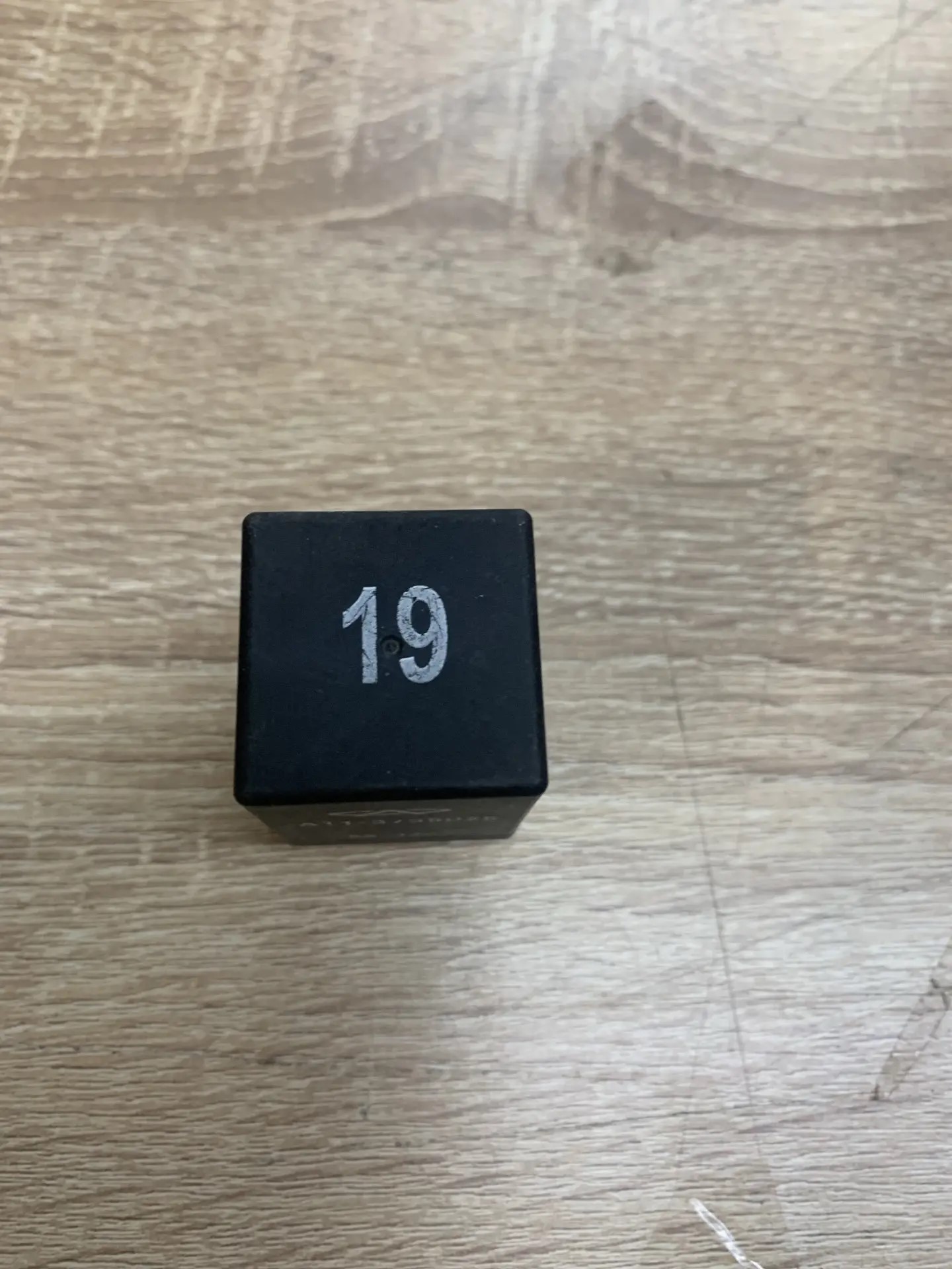 Реле стеклоочистителей CHERY QQ6 (S21)/AMULET (A15) A113735025