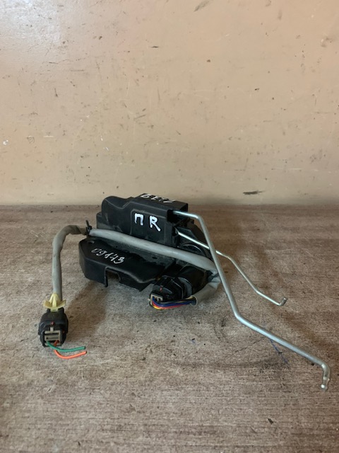Hyundai Getz Замок двери передней правой Getz 2002-2010 (5 КОНТАКТОВ ) 3-х дв