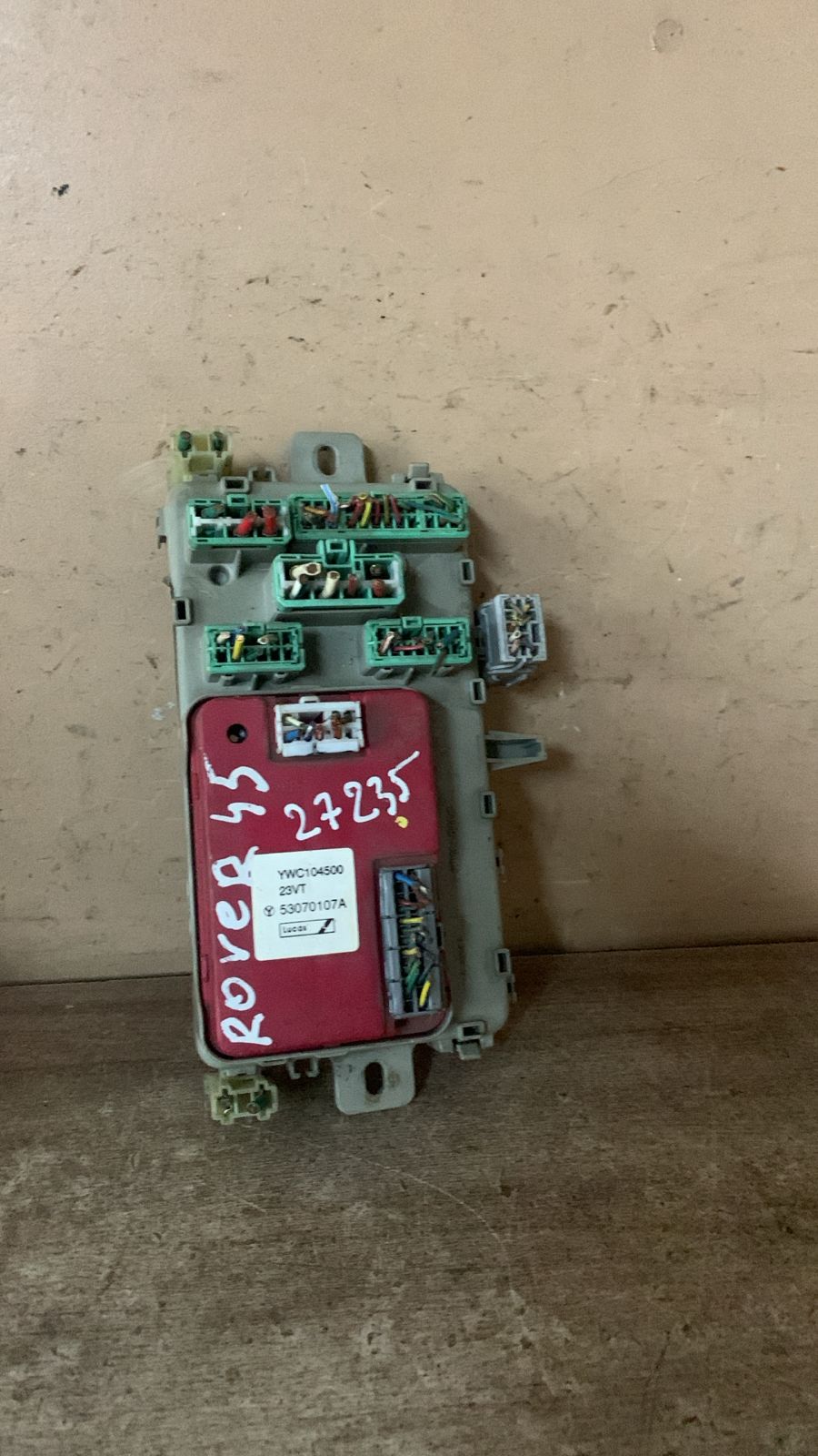Блок предохранителей  Rover 45 (MG TF 1.8 16V YWC 53070107A)