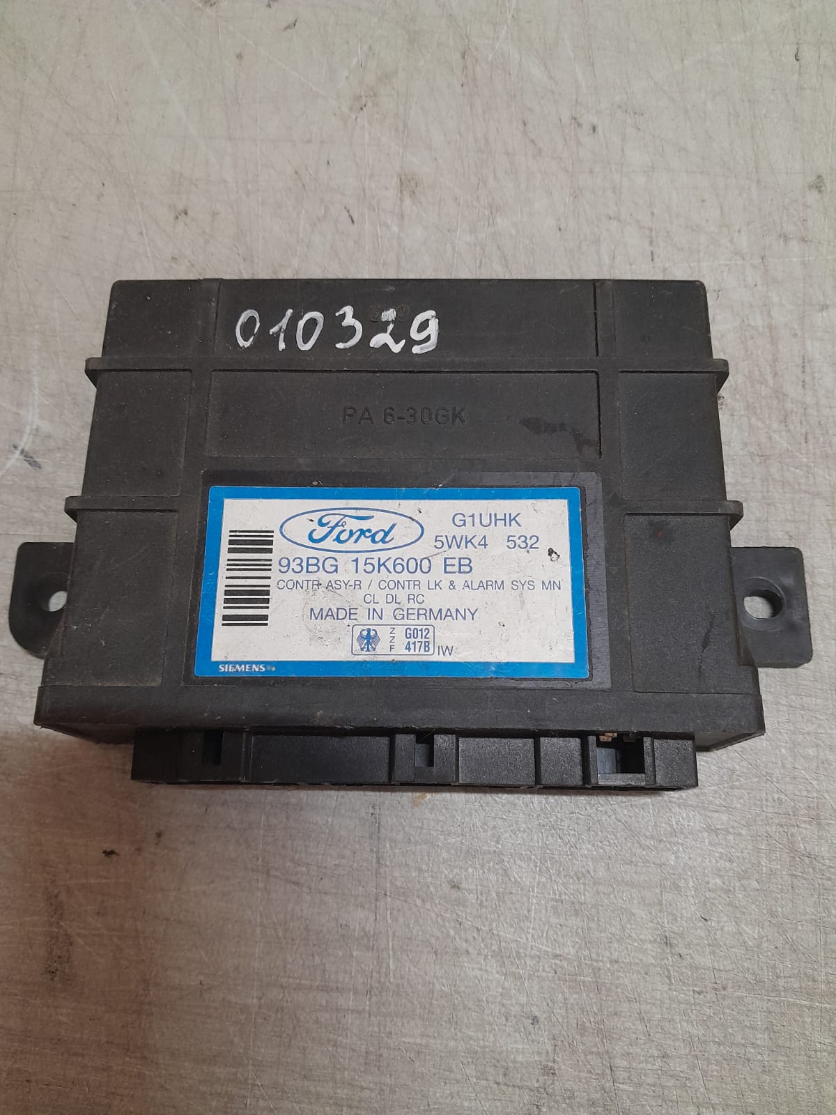 Ford Mondeo I Блок управления центральным замком Mondeo II 1996-2000;Mondeo I 1993-1996 (93BG15K600EB)