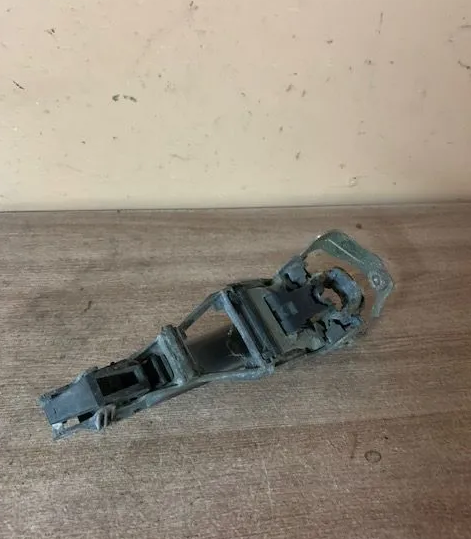 Volkswagen Passat B5 1996-2000 Ручка двери передней наружная правая для VW Passat [B5] 2000-2005 3B0837886