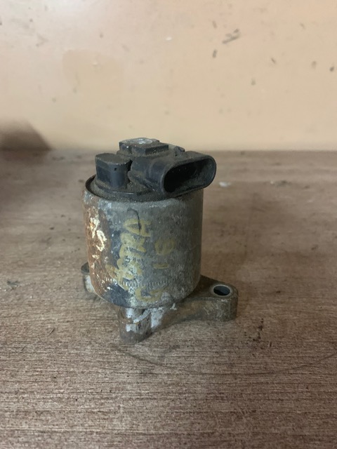Opel Astra G Клапан рециркуляции выхлопных газов Meriva 2003-2010;Astra G 1998-2005;Vectra B 1995-1999;Tigra TwinTop 2004-2009;Zafira A (F75) 1999-2005;Corsa C 2000-2006;Vectra B 1999-2002;Vectra C 2002-2008 (17200272 )