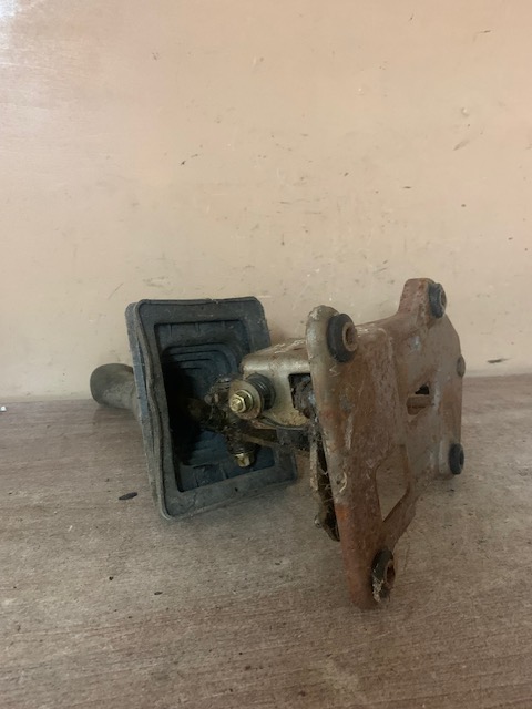 Кулиса МКПП для Mitsubishi Space Runner (N1,N2) 1991-1999