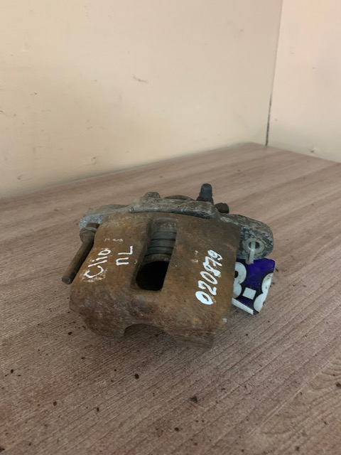 Суппорт передний левый для Renault Clio/Symbol 1998-2008; Logan 2005>; Clio 1991-1998;R21 1986-1994; ( (7701201769)