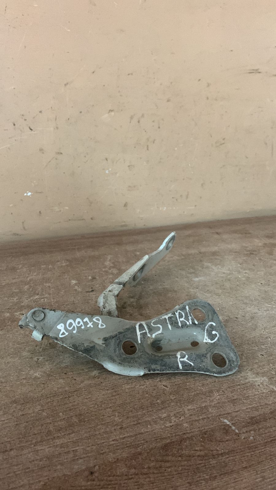 Opel Astra G Петля капота правая Astra G 1998-2005 (1160494)