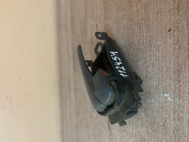 Nissan PRIMERA P11 (1996-2002) Ручка двери внутренняя правая для Nissan Primera P11E 1996-2002  806709F002