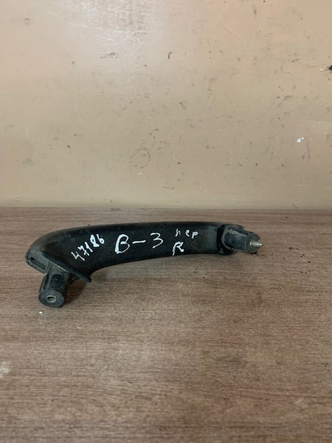 Volkswagen Passat B3 Ручка обшивки двери передняя правая  VW PASSAT [B3] 88-93   (НА ОБШИВКУ ДВЕРИ 357867180)