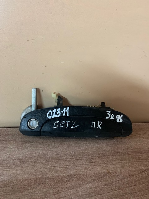 Hyundai Getz Ручка двери передней наружная правая для Hyundai Getz 2002-2010 3-х дв  826601с000