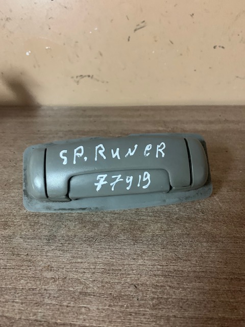 ручка внутренняя задняя правая Mitsubishi Space Runner 1995  MB632826