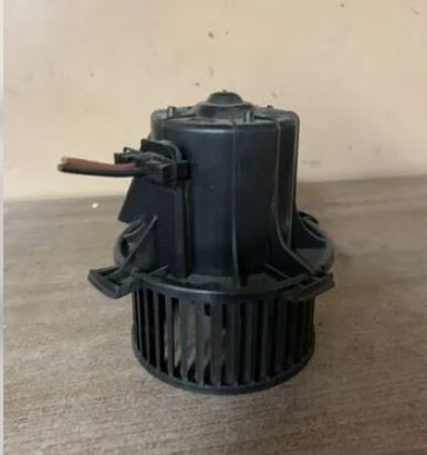 Citroen C4 2005-2011 Моторчик отопителя C4 2005-2011; Peugeot  307 2001-2008 (6441S6)