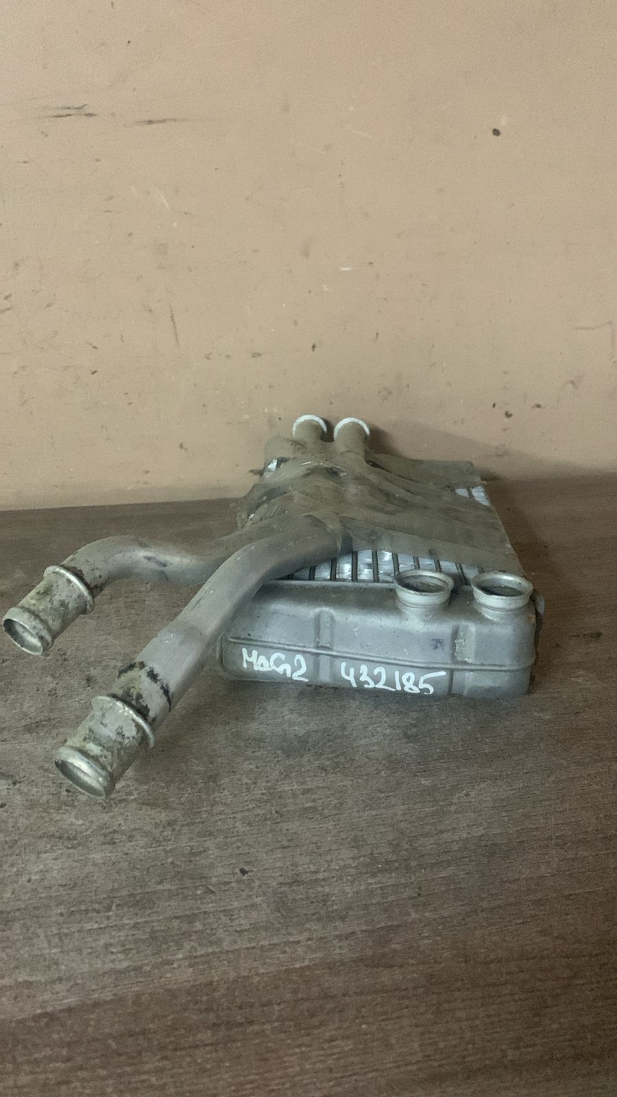 Renault Megane II Радиатор отопителя Scenic II 2003-2009, Megane II 2003-2009 ( VALEO ) 665426A 7701208323