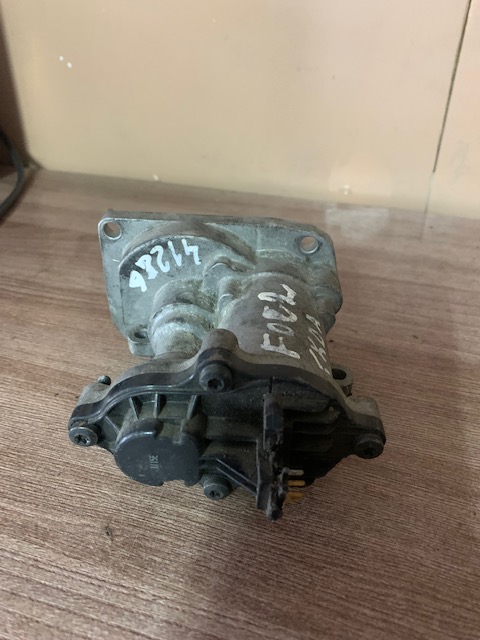 Ford FOCUS 2 2005-2008 Клапан рециркуляции выхлопных газов для Ford Focus II 2005-2008 (1,8 Di KKDA) дефект фишки