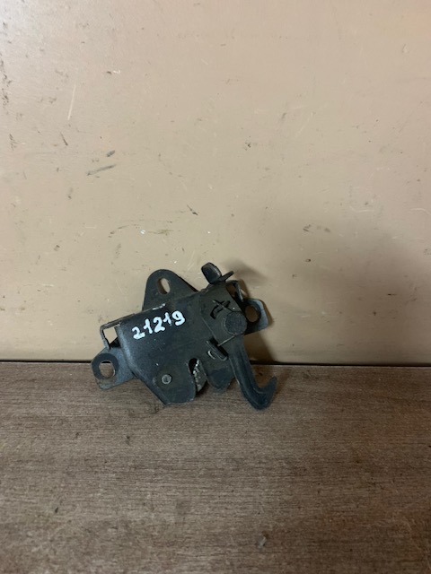 Замок капота для Chevrolet Lanos 2004-2010  96303295  TF69Y08406295
