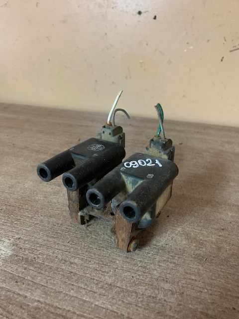 Hyundai Matrix Катушка зажигания для Hyundai Matrix 2001-2010  (1,8)  2730123700 2730123700