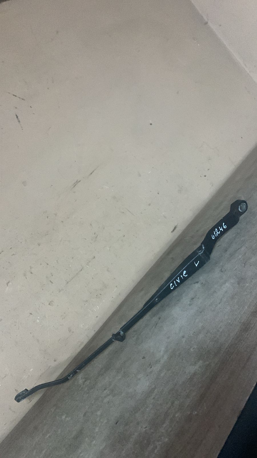 Поводок стеклоочистителя переднего левого для Honda Civic 1991-1995  76600SR3G01