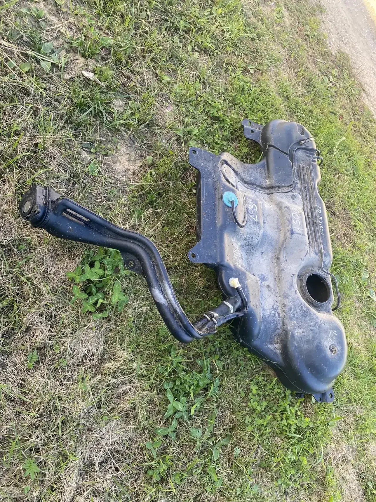 Renault Megane II Бак топливный Scenic II 2003-2009;Megane II 2003-2009 (7701207671)
