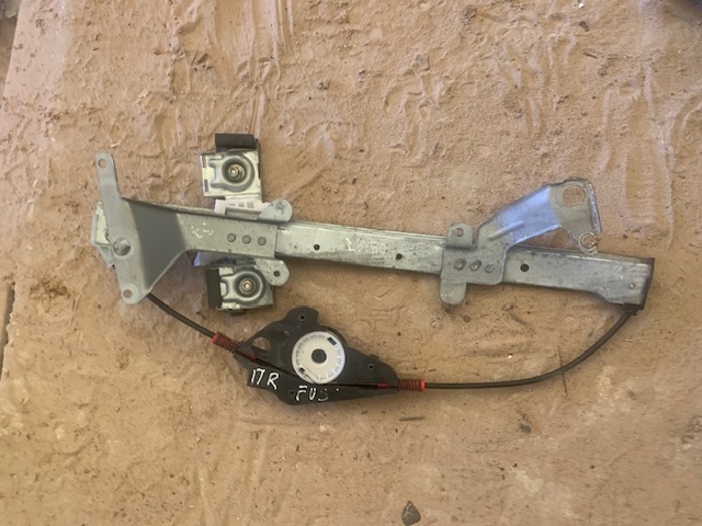 Стеклоподъемник  передний правый для Ford Fusion 2002-2012 1554229