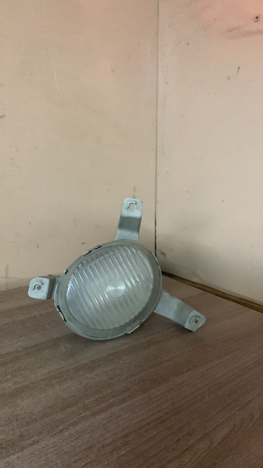 Фара противотуманная противотуманка правая для Chevrolet Aveo (T250) 2005-2011  96650541
