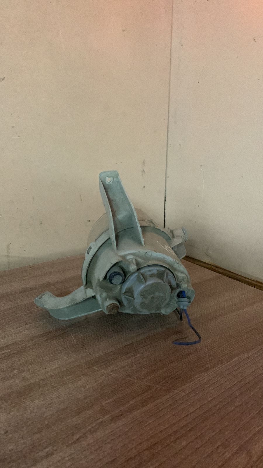 Фара противотуманная противотуманка правая для Chevrolet Aveo (T250) 2005-2011  96650541