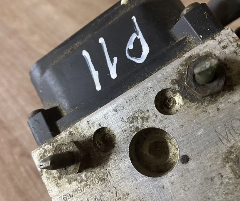 Nissan PRIMERA P11 (1996-2002) Блок ABS (насос) Primera P11E 1996-2002 0265214411 476002F000