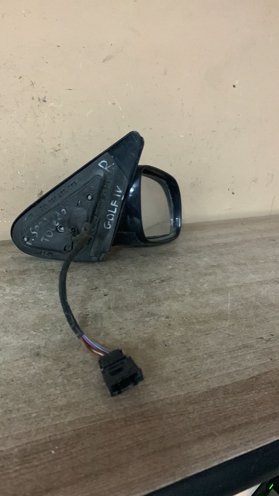 Volkswagen Golf IV-Bora Зеркало правое электрическое для VW Golf IV/Bora 1997-2005 (7 контактов) 057206llr