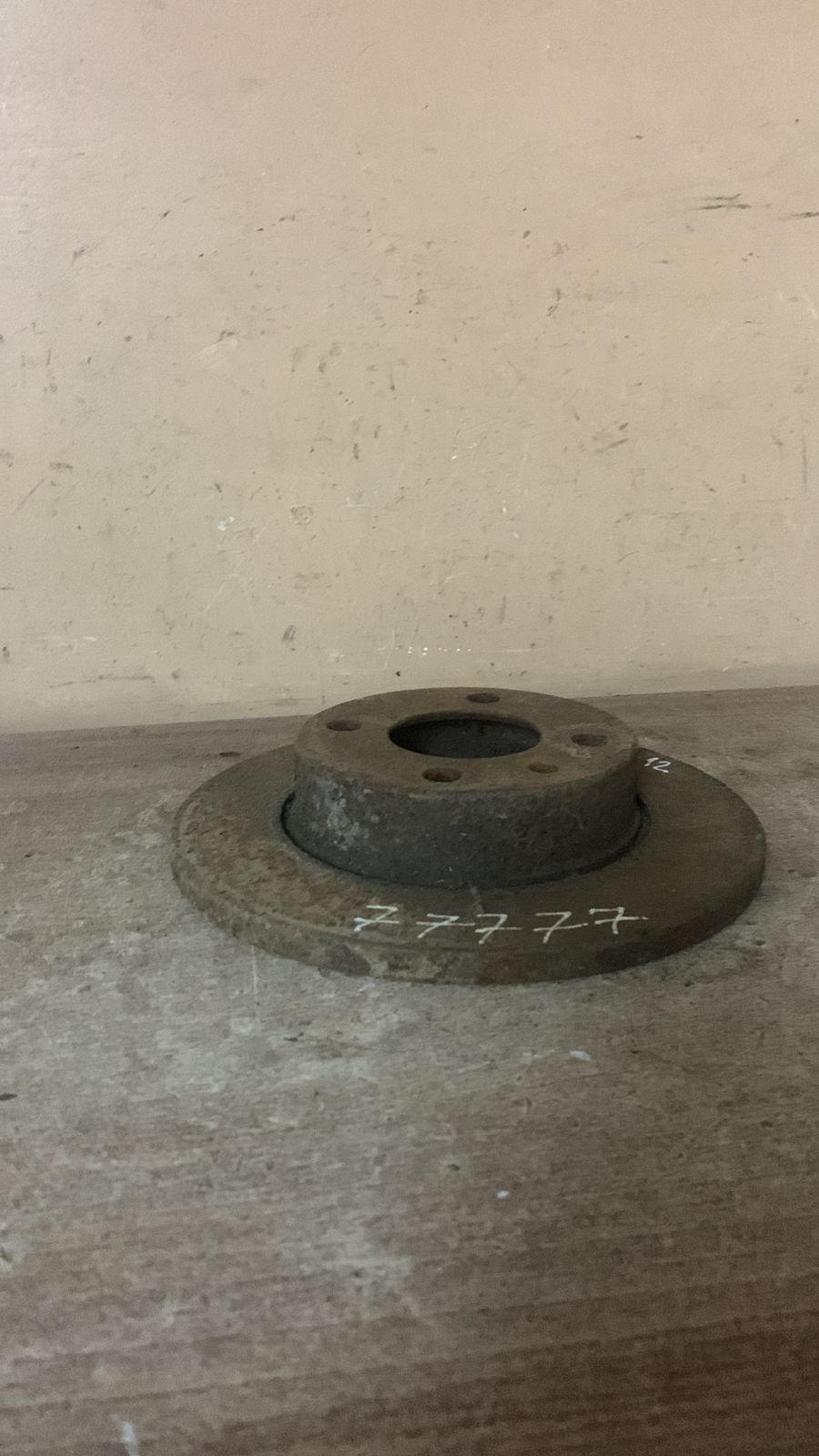 Skoda Felicia Диск тормозной передний не вентилируемый SKODA FAVORIT/FELICIA 6U0615301  6U0698101 (236мм/12)