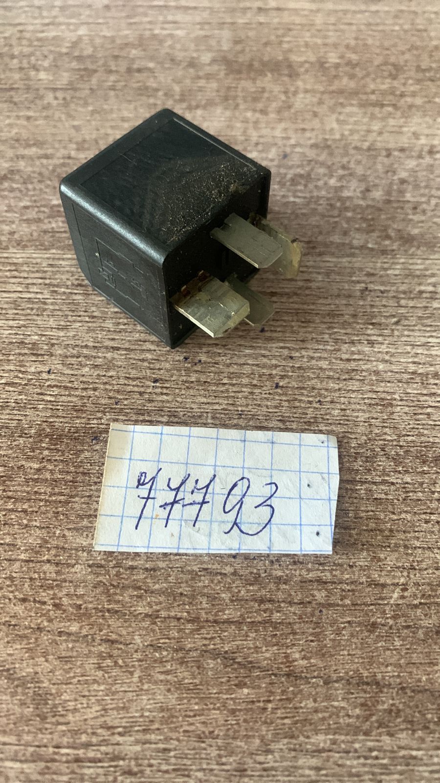 Ford Mondeo I Реле Discovery III 2004-2009;Escort/Orion 1995-2001;Mondeo I 1993-1996;Mondeo II 1996-2000;Transit 1994-2000;Fiesta 1995-2001;Puma 1997-2002;Cougar 1998-2001 (93BG14N089CA)
