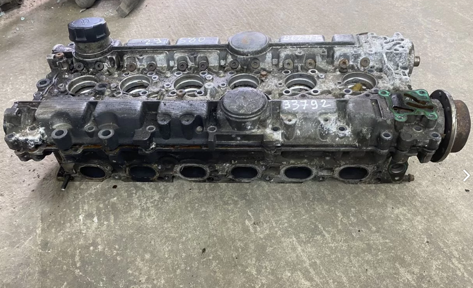 Volvo S80 Головка блока S80 1998-2006 (2.8 B6284T ) 8251066
