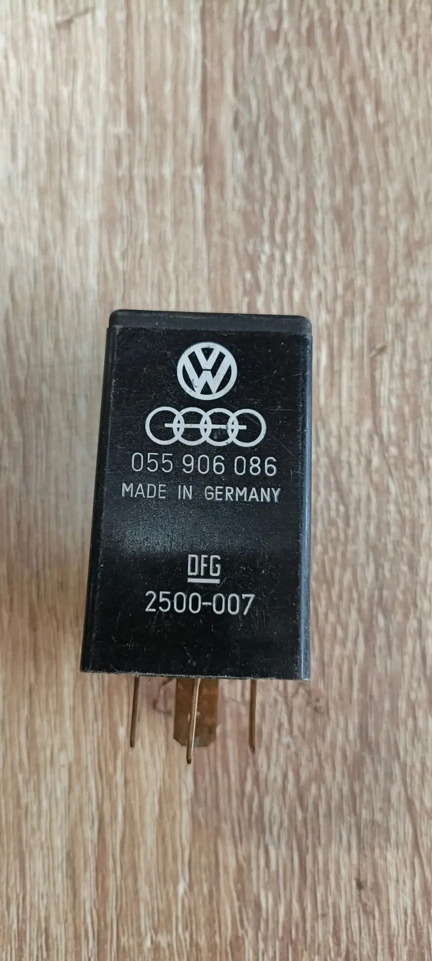 Audi 100 [C4] Реле Passat [B3] 1988-1993;100/200 [43] >1983;100/200 [44] 1983-1991;100 [C4] 1991-1994;Golf I/Jetta I >1983;Golf II/Jetta II 1983-1992 (055906086) 055906086 №44