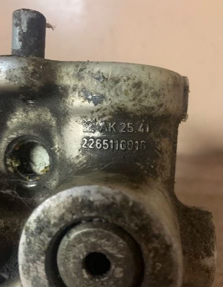 Mercedes Benz W202 Блок ABS (насос) W202 1993-2000;W123 1976-1985;W124 1984-1993;W126 1979-1991;W129 1989-2001;W140 1991-1999;W201 1982-1993;W124 E-Klasse 1993-1995;G-Class W463 1989> (bosch)