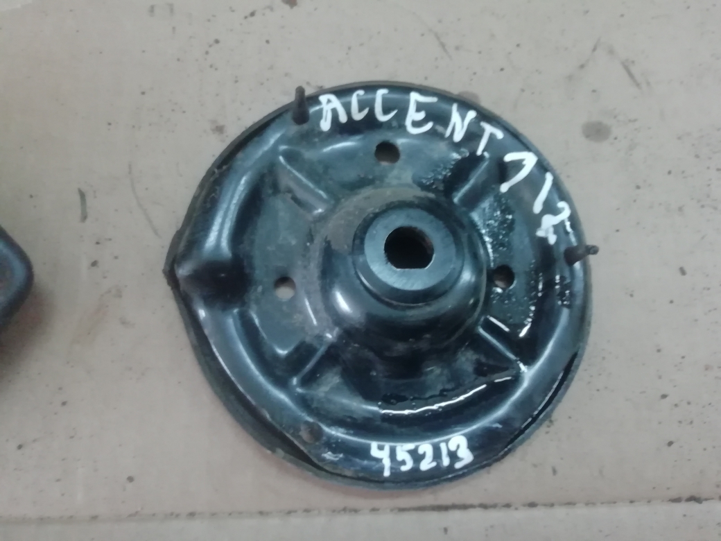 Hyundai Accent 1994-2000 Опора передней пружины верхняя Accent II (+ТАГАЗ) 2000-2012;Getz 2002-2010;Accent I 1994-2000 ()