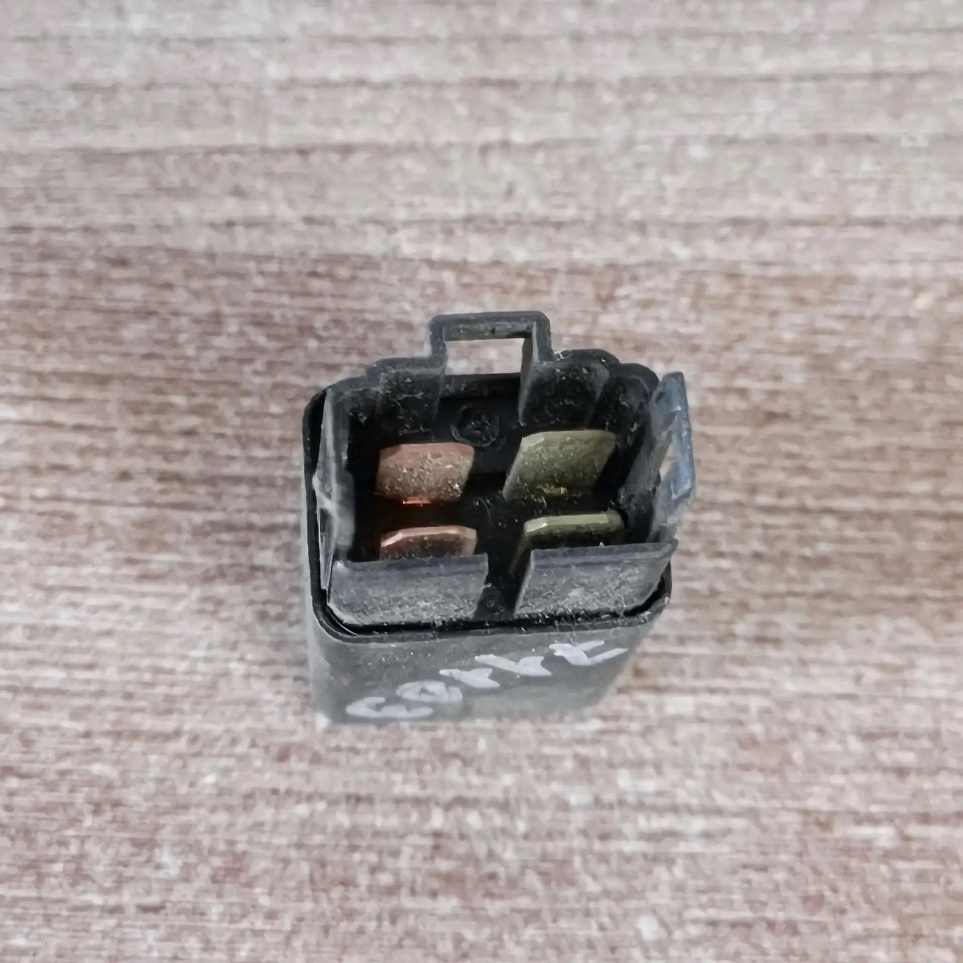 Hyundai Accent 1994-2000 Реле HYUNDAI ACCENT (1994-2000) 9522022000