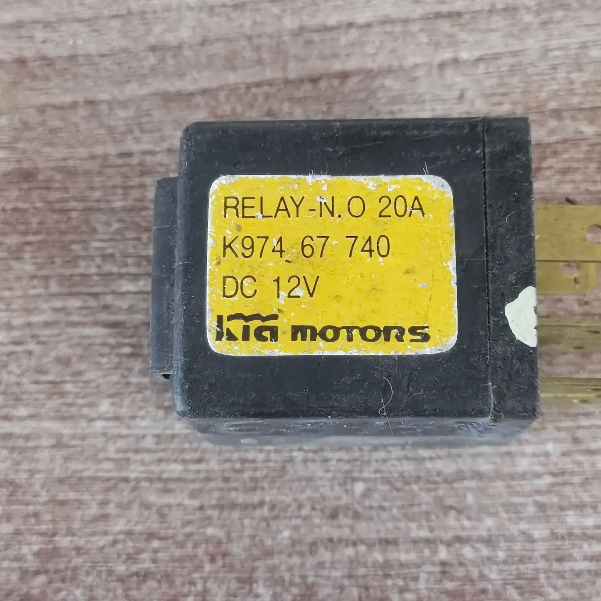 Kia Sportage 1994-2004 Реле Hyundai-Kia Sportage (1993 - 2006) 0K97467740