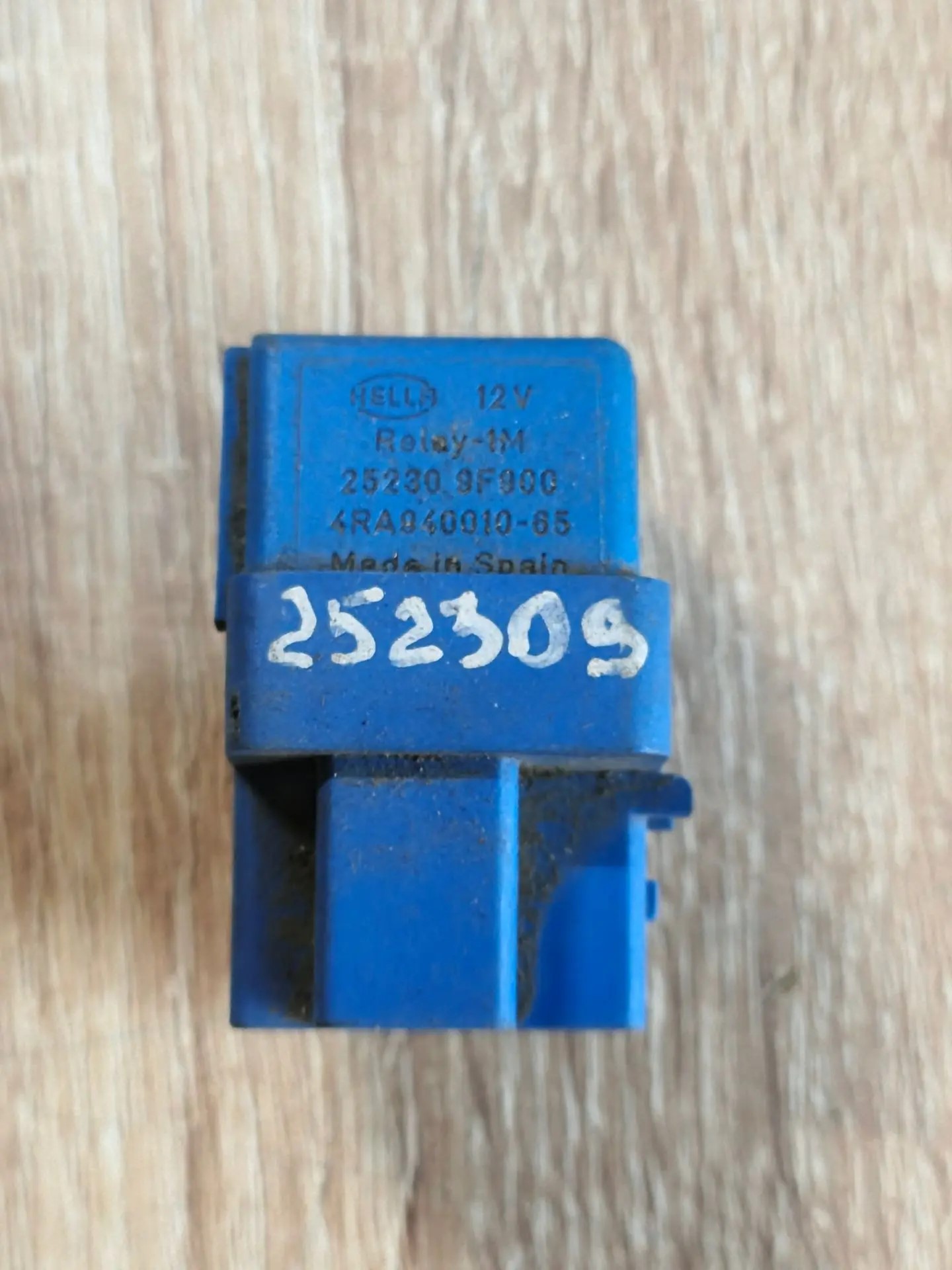 Nissan PRIMERA P11 (1996-2002) Реле Primera P11E 1996-2002;Micra (K11E) 1992-2002;Primera P10E 1990-1996;Terrano II (R20) 1993-2006;Serena C23M 1992-2001 (СИНЕЕ)