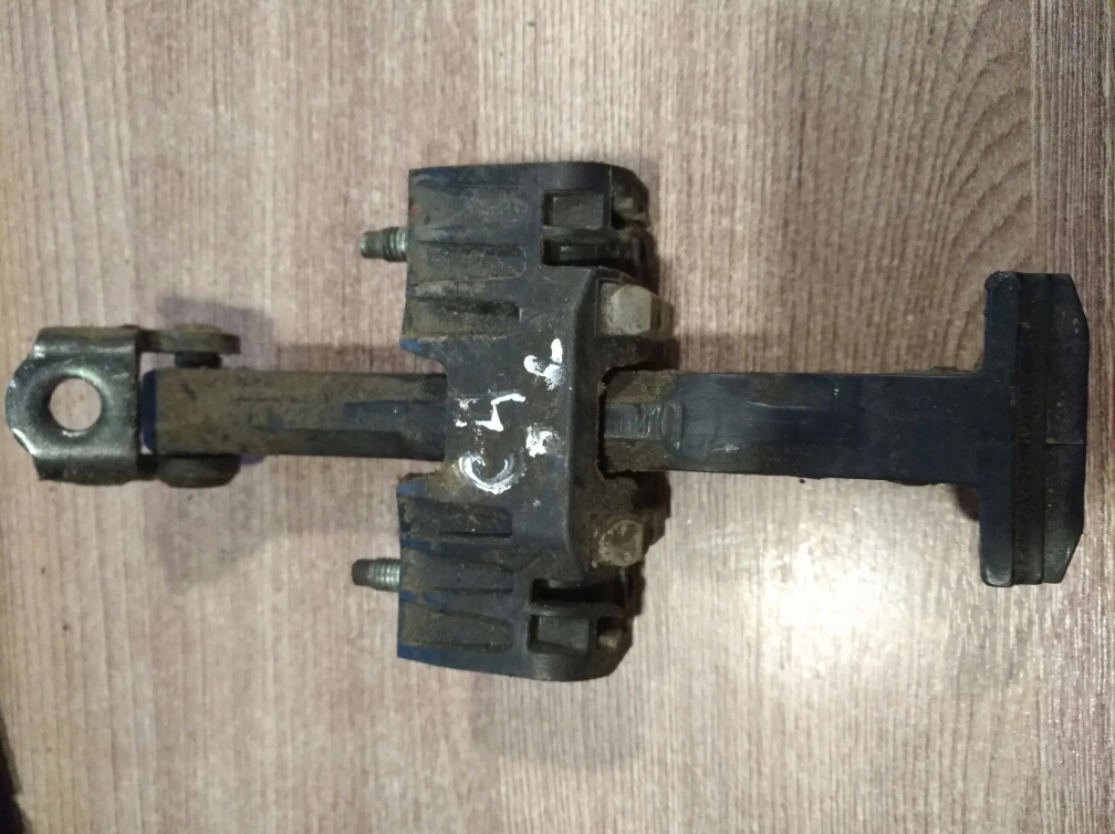 Citroen C4 2005-2011 Ограничитель двери для Citroen C4 2005-2011