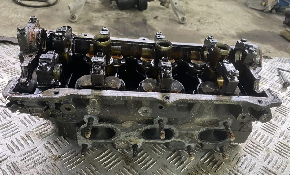 Hyundai XG 1998-2005 Головка блока гбц Hyundai Kia G4BV G6BA 2.5 /2.7 Левая