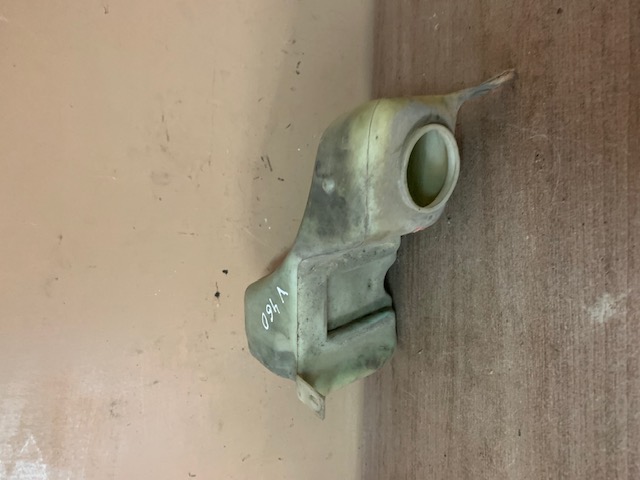 Бачок омывателя лобового стекла для Volvo 460 1988-1991  3453281