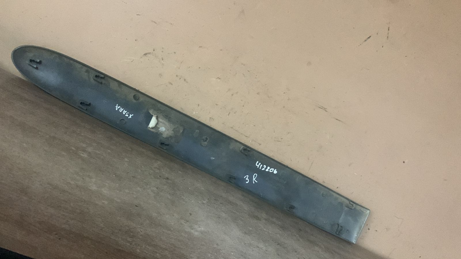 Citroen Xsara Picasso Молдинг задней правой двери Xsara Picasso 1999-2010 8546G0 9631895777