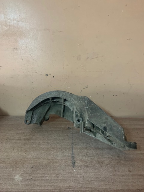 Opel Vectra B Кронштейн генератора OPEL VECTRA B   90502614