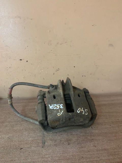 Суппорт передний правый для Volvo S40 1995-1998 Carisma (DA) 1999-2003 M863312  M863312 цена без скобы