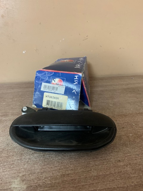 Hyundai Accent 1994-2000 Ручка наружняя двери передней правой для Hyundai Accent 1994-2000 НОВАЯ  H738I02A