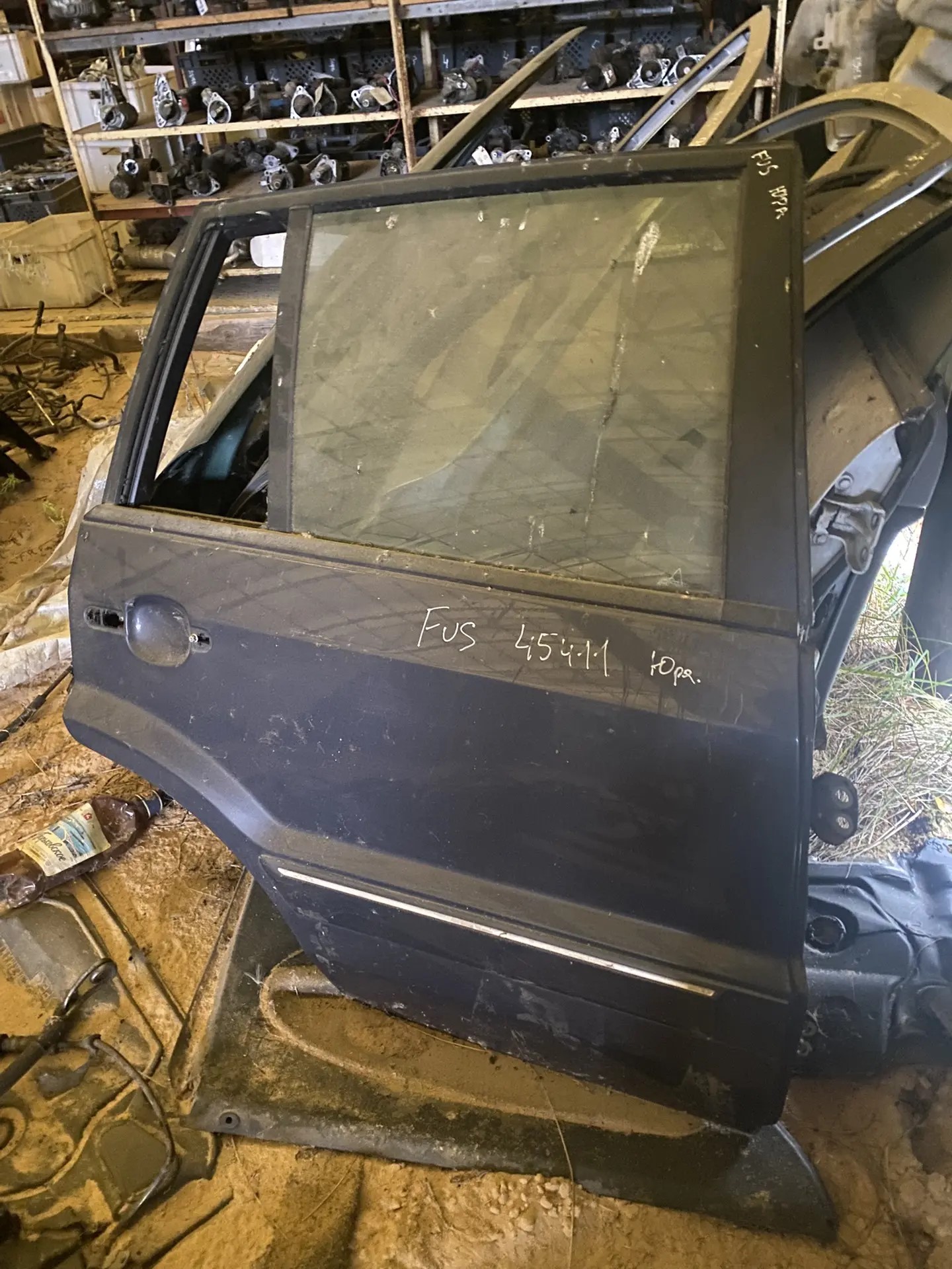 Дверь задняя правая для Ford Fusion 2002-2012 цена за голую дверь 1692555