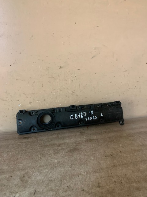 Citroen Xsara Picasso Крышка головки блока (клапанная) для Citroen Xsara Picasso 1999-2010  C5 2001-2004 Peugeot 407  406   (1.8 16V EW7 ВПУСКНАЯ 0248N8 9638897280 )