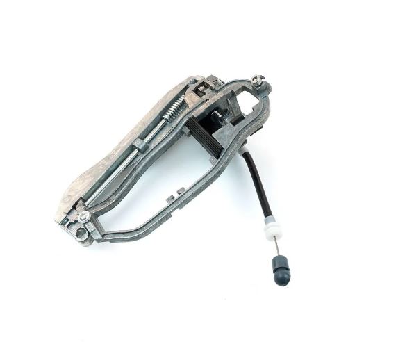 BMW X5 E53 Кронштейн ручки передней левой двери НОВАЯ MH-7487 BMW X5 E53 (2000-2007) 51218243615